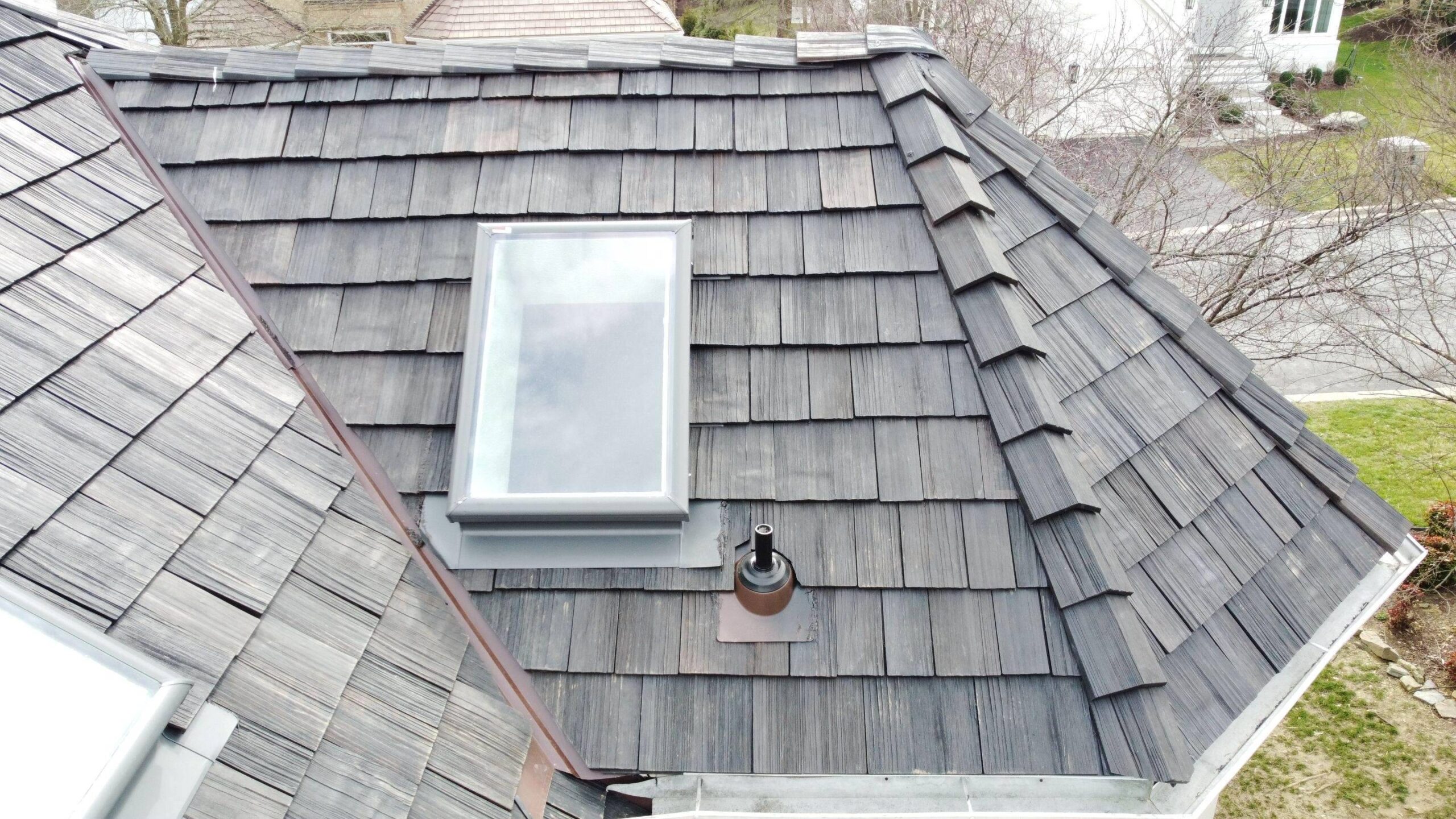 Read more about the article 5 Tips to Fireproof Your Roof